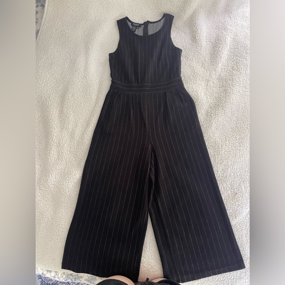Papillon Blanc Jumpsuit - S - black and white - great condition!